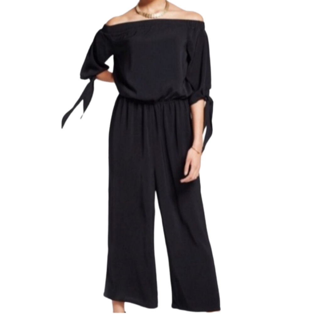 Mossimo Jumpsuit Woman M Black Off the Shoulders Pull Over Elastic Waist Party